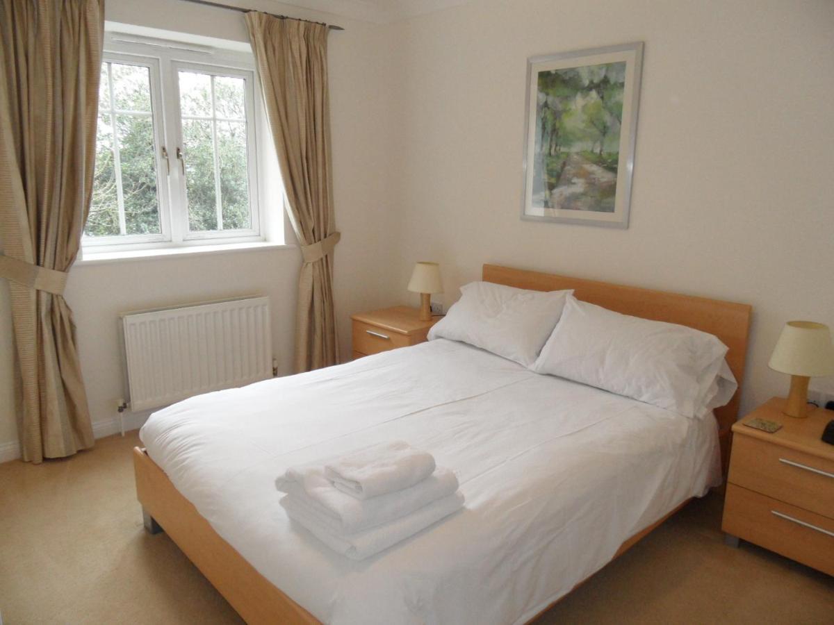 Basingstoke Apartments - Westlands House, City Centre, Home-From-Home エクステリア 写真