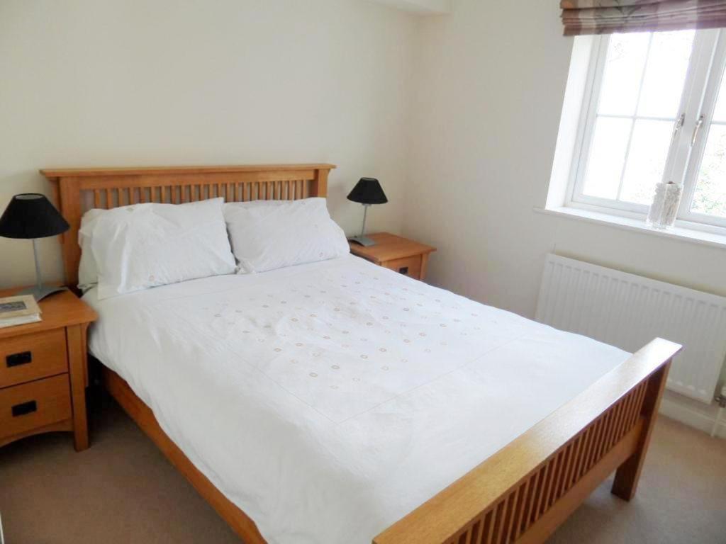 Basingstoke Apartments - Westlands House, City Centre, Home-From-Home エクステリア 写真